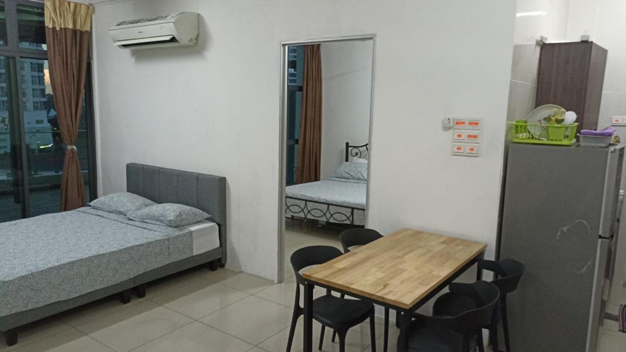 Vista Alam Serviced Apartment Near Idcc Sacc Pkns Uitm Msu Avisena Shah Alam Exteriör bild