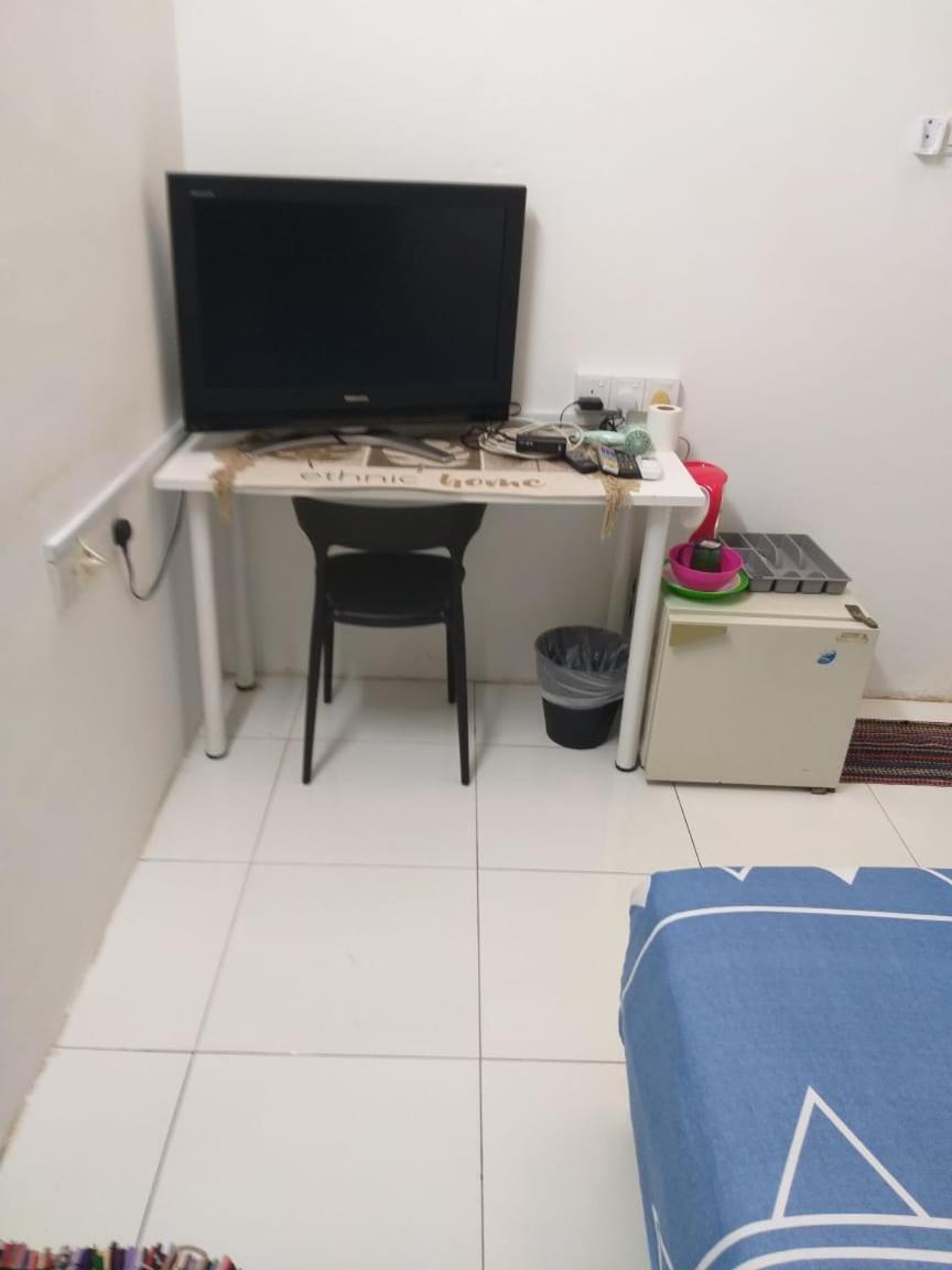 Vista Alam Serviced Apartment Near Idcc Sacc Pkns Uitm Msu Avisena Shah Alam Exteriör bild