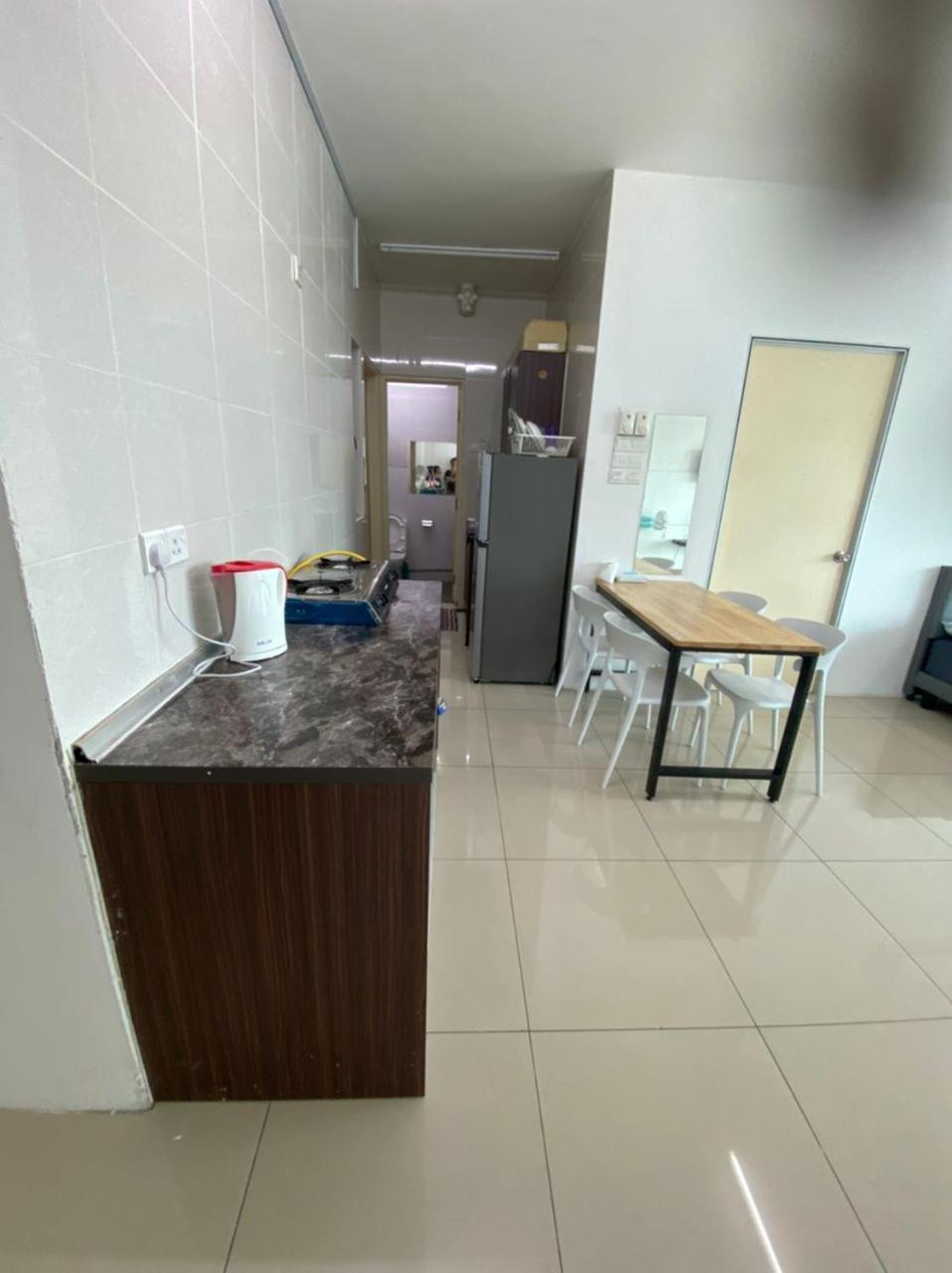 Vista Alam Serviced Apartment Near Idcc Sacc Pkns Uitm Msu Avisena Shah Alam Exteriör bild